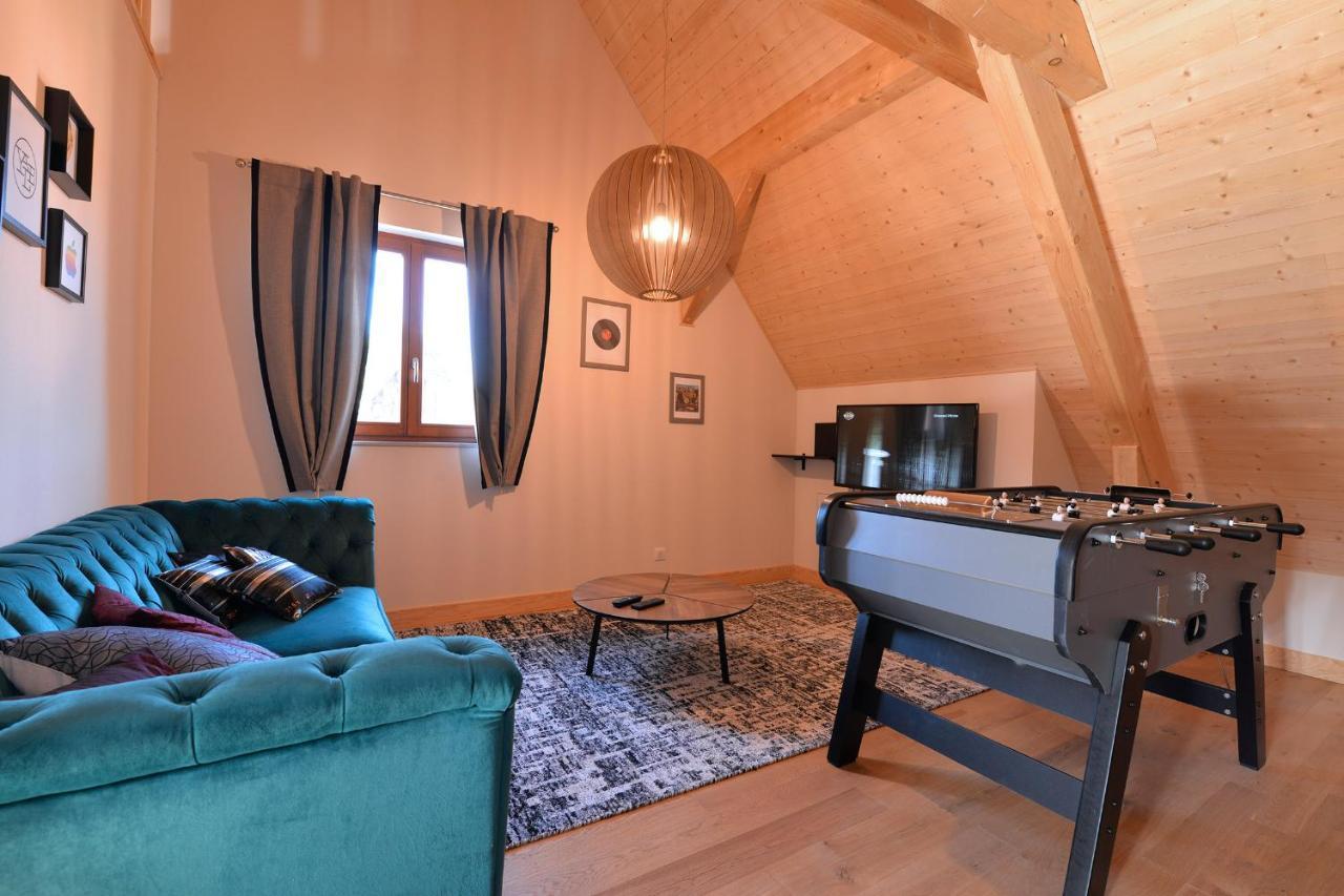 Les Granges Modernes Villa Bruebach Bagian luar foto
